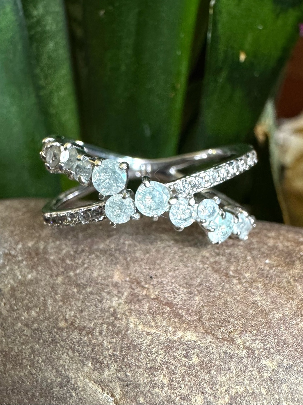 Sterling crushed Ice criss-cross band Ring
